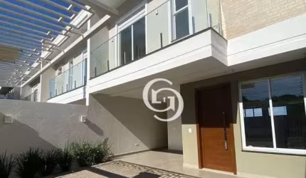 Sobrado com 3 dormitórios à venda, 120 m² por R$ 685.000 - Canadá - Cascavel/PR