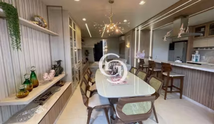 Sobrado com 3 suítes mobiliado no condomínio Vila Firenze - Cascavel/PR