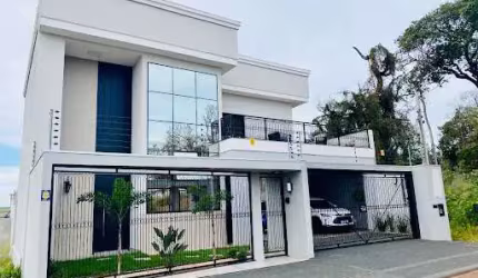 Sobrado com 3 dormitórios à venda, 240 m² por R$ 2.500.000,00 - Loteamento Colinas Tropical - Cascavel/PR