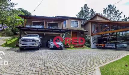 Sobrado com 4 dormitórios à venda, 600 m² por R$ 4.800.000,00 - Quebec Ville - São Roque/SP