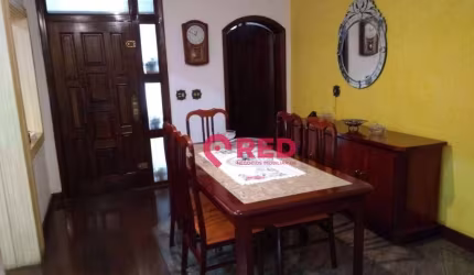 Sobrado com 6 quartos à venda, 560 m² por R$ 1.300.000 - Jardim Leocádia - Sorocaba/SP