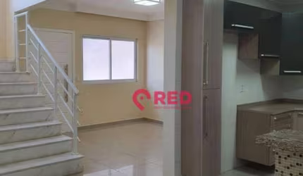 Sobrado com 3 quartos à venda por R$ 490.000