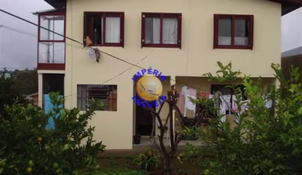 Casa com 4 quartos à venda no Rio Branco, Caxias do Sul , 145 m2 por R$ 500.000