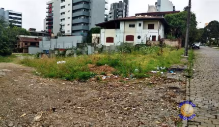 Terreno à venda no Madureira, Caxias do Sul  por R$ 673.000