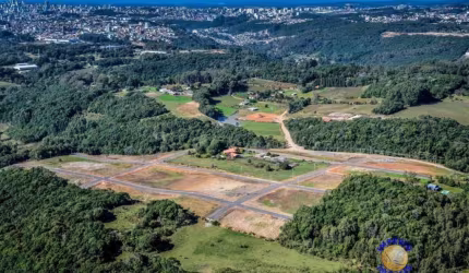 Terreno à venda no Monte Bérico, Caxias do Sul  por R$ 179.630