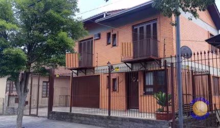 Casa com 3 quartos à venda no São Leopoldo, Caxias do Sul , 177 m2 por R$ 744.000