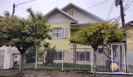 Casa com 4 quartos à venda no Rio Branco, Caxias do Sul , 210 m2 por R$ 500.000