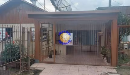Casa com 7 quartos à venda no Medianeira, Caxias do Sul , 289 m2 por R$ 500.000