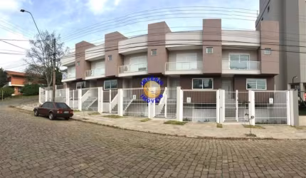 Casa com 3 quartos à venda na Colina Sorriso, Caxias do Sul , 180 m2 por R$ 710.000