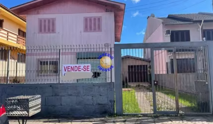 Casa com 5 quartos à venda no São Caetano, Caxias do Sul , 180 m2 por R$ 450.000