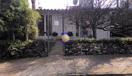 Casa com 3 quartos à venda no Petrópolis, Caxias do Sul , 187 m2 por R$ 999.900