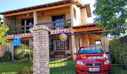 Casa com 3 quartos à venda no Jardim Krahe, Viamão , 184 m2 por R$ 560.000