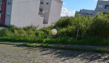 Terreno à venda na Nossa Senhora da Saúde, Caxias do Sul  por R$ 640.000
