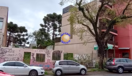 Terreno à venda no Rio Branco, Caxias do Sul  por R$ 1.590.000