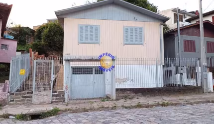 Casa com 3 quartos à venda no Rio Branco, Caxias do Sul , 90 m2 por R$ 290.000