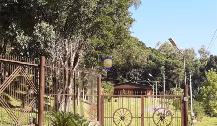 Chácara / sítio com 2 quartos à venda na Linha 30, Farroupilha , 280 m2 por R$ 950.000