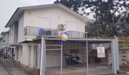 Casa com 2 quartos à venda no Desvio Rizzo, Caxias do Sul , 50 m2 por R$ 185.000