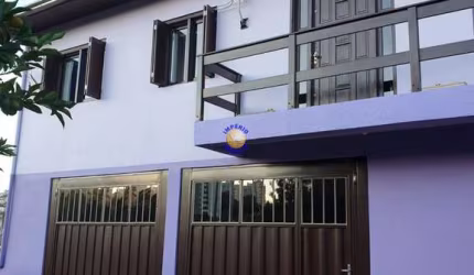 Casa com 4 quartos à venda no Cristo Redentor, Caxias do Sul , 176 m2 por R$ 583.000