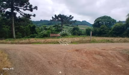 Chácara / sítio à venda na Zona Rural, Caxias do Sul  por R$ 350.000