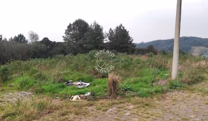 Terreno à venda no Parada Cristal, Caxias do Sul  por R$ 150.000