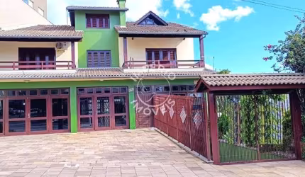 Casa com 3 quartos à venda no Rio Branco, Caxias do Sul , 511 m2 por R$ 2.200.000