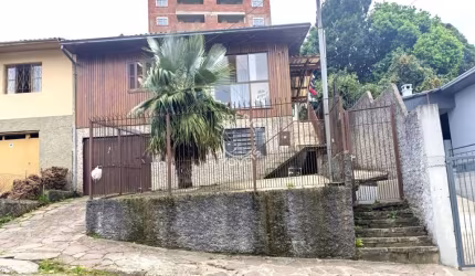 Casa com 4 quartos à venda no Rio Branco, Caxias do Sul , 179 m2 por R$ 399.000