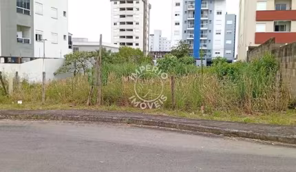 Terreno à venda na Vila Verde, Caxias do Sul  por R$ 325.000