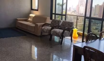 Lindo apartamento na Rua Anália Franco,, com 4 Dormitórios e 2 Suítes, Sala ampla,, 3 vagas, condomí