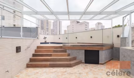 CASA COM PISCINA NA MOOCA, 2 SUÍTES,  300m2, 3 VAGAS DE GARAGEM - R$ 2.250.000,00