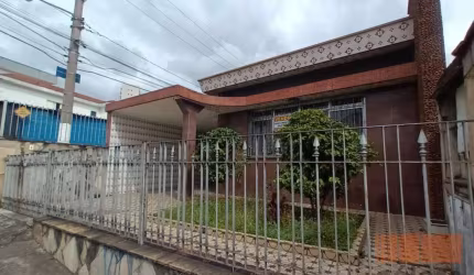 Casa Térrea com 3 Quartos, 4 vagas  à venda, 232m² - Móoca/SP - R$ 890.000,00