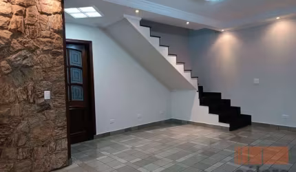 CASA NA MOOCA ? 180m², 3 DORMITÓRIOS, R$ 1.200.000 ? EXCELENTE LOCALIZAÇÃO!!