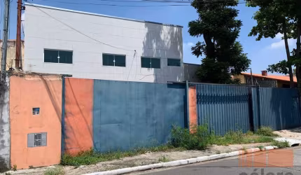 GALPÃO PARA LOCAÇÃO COM 330M² + MEZANINO | TERRENO DE 373M² | VILA ALPINA/SP  - R$ 8.900,00