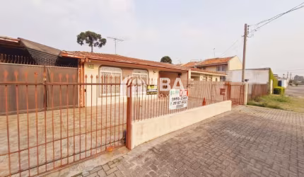Casa com 4 quartos à venda na Rua Ângelo Scaramuza, 301, Xaxim, Curitiba, 174 m2 por R$ 950.000