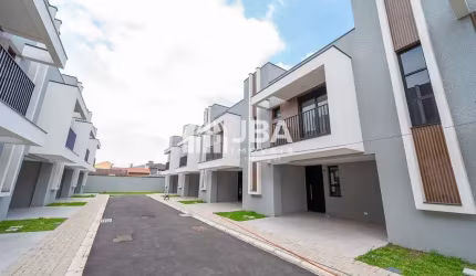 Casa em condomínio fechado com 3 quartos à venda na Avenida Florianópolis, 248, Cajuru, Curitiba, 104 m2 por R$ 639.000