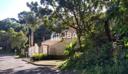 Terreno à venda na Rua Zélia Maria Pimpão Ferraz, 49, Barreirinha, Curitiba por R$ 300.000