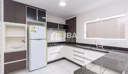Casa em condomínio fechado com 3 quartos para alugar na Raul de Oliveira, 76, Cajuru, Curitiba, 150 m2 por R$ 3.000