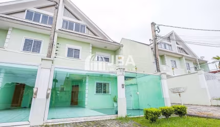 Casa com 4 quartos à venda na Rua Oliveira Viana, 3117, Boqueirão, Curitiba, 157 m2 por R$ 799.000