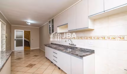 Apartamento com 3 quartos para alugar na Rua Duarte da Costa, 216, Guaíra, Curitiba, 106 m2 por R$ 3.200