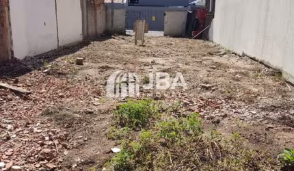 Terreno à venda na Rua Olívio Setim, 54, Iná, São José dos Pinhais por R$ 250.000