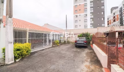 Casa em condomínio fechado com 5 quartos à venda na Rua Waldemar Kost, 2170, Hauer, Curitiba, 228 m2 por R$ 598.000