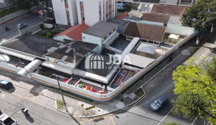 Terreno à venda na Avenida dos Estados, 1346, Água Verde, Curitiba por R$ 2.300.000
