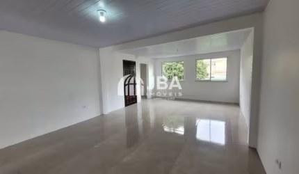 Casa com 3 quartos para alugar na Rua Sezinando Martinato da Cruz, 358, Afonso Pena, São José dos Pinhais, 150 m2 por R$ 3.500