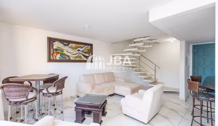 Casa com 4 quartos para alugar na Rua Colômbia, 318, Bacacheri, Curitiba, 220 m2 por R$ 6.900