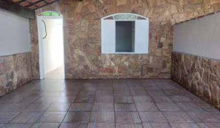 Casa com 3 quartos, Guilhermina, Praia Grande - R$ 750 mil, Cod: 8404