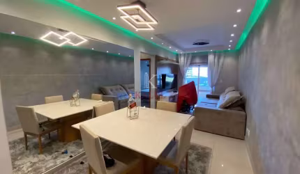 Apartamento com 2 dormitórios à venda, 127 m² por R$ 680.000,00 - Vila Guilhermina - Praia Grande/SP