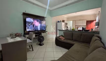 Casa com 3 dorms, Guilhermina, Praia Grande - R$ 550 mil, Cod: 8807