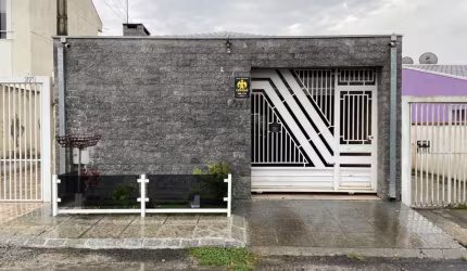 Ótimo sobrado a venda com 160m², 4 quartos, Bairro Roseira-SJP
