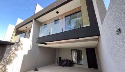 Triplex dos Seus Sonhos com Terraço Gourmet e Amplo Quintal!