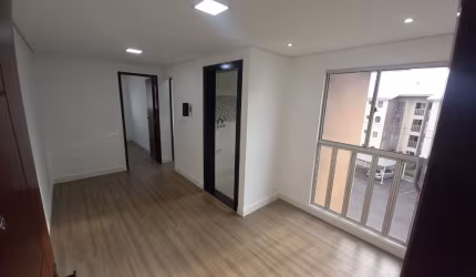 Próximo ao Centro - Apartamento com 2 Dormitórios no Bairro Ouro Fino