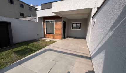 Conforto e Praticidade no Afonso Pena - Casa com 3 Quartos, Suíte e Amplo Espaço